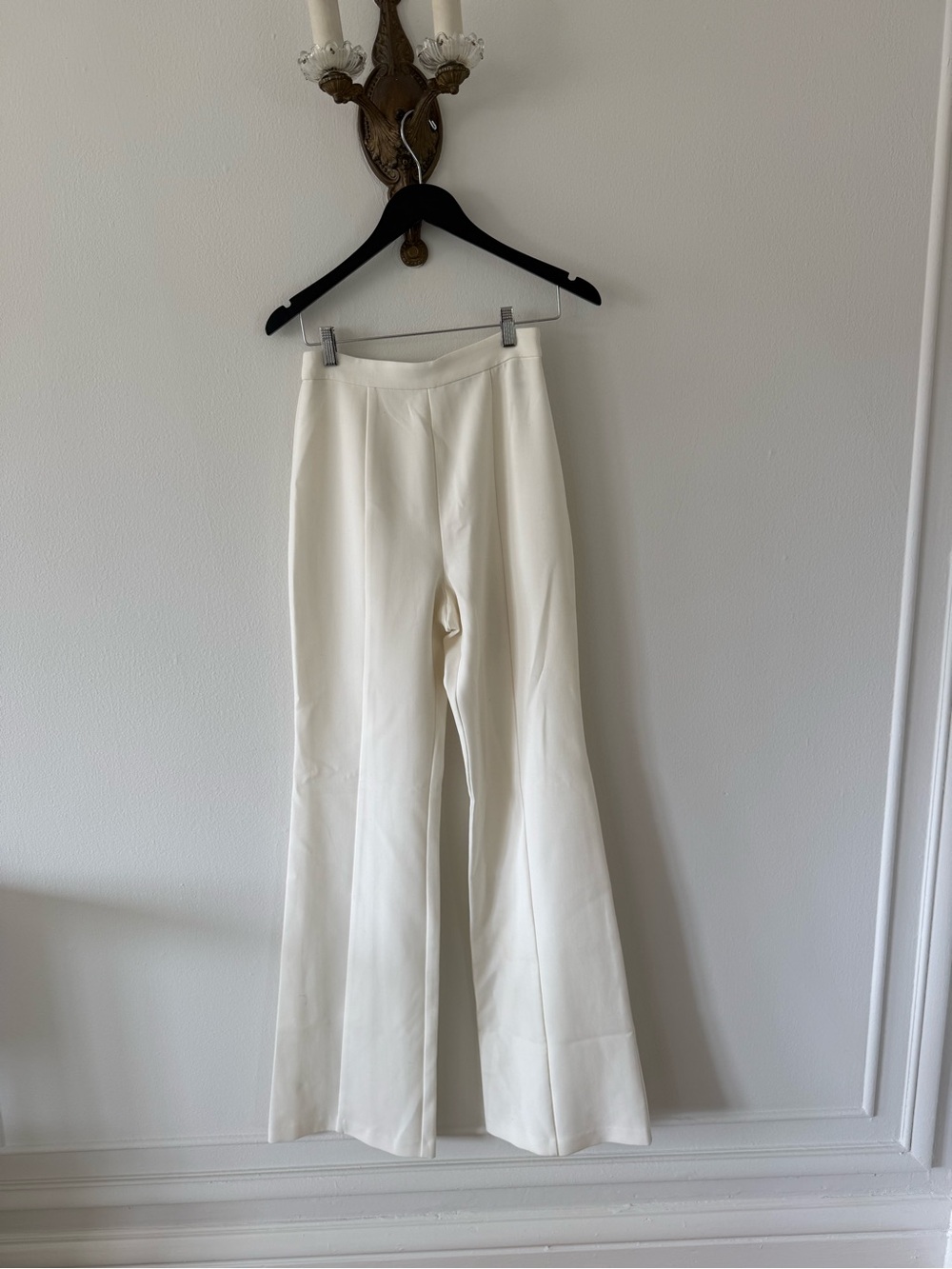 Black Halo Ivory Flare Dress Pants